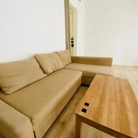 Apartment Amazing Central