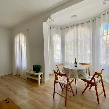 Apartment Amazing Central